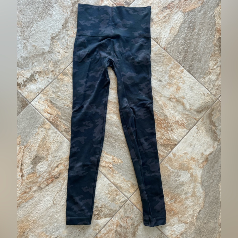 Spanx Camo Print Legging
